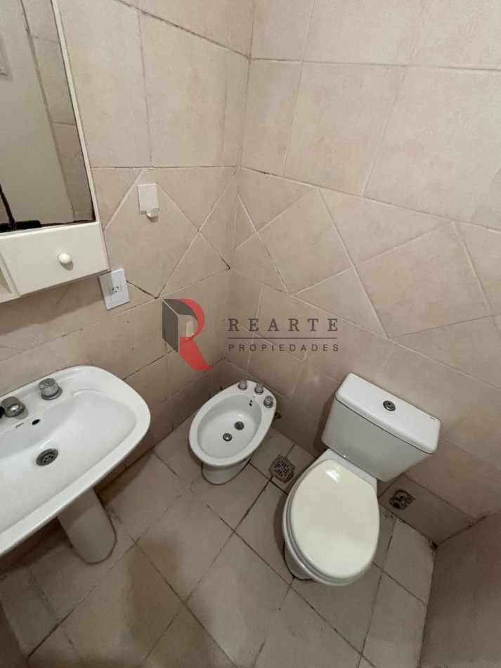DOS AMBIENTES EN PLANTA BAJA EN VENTA 