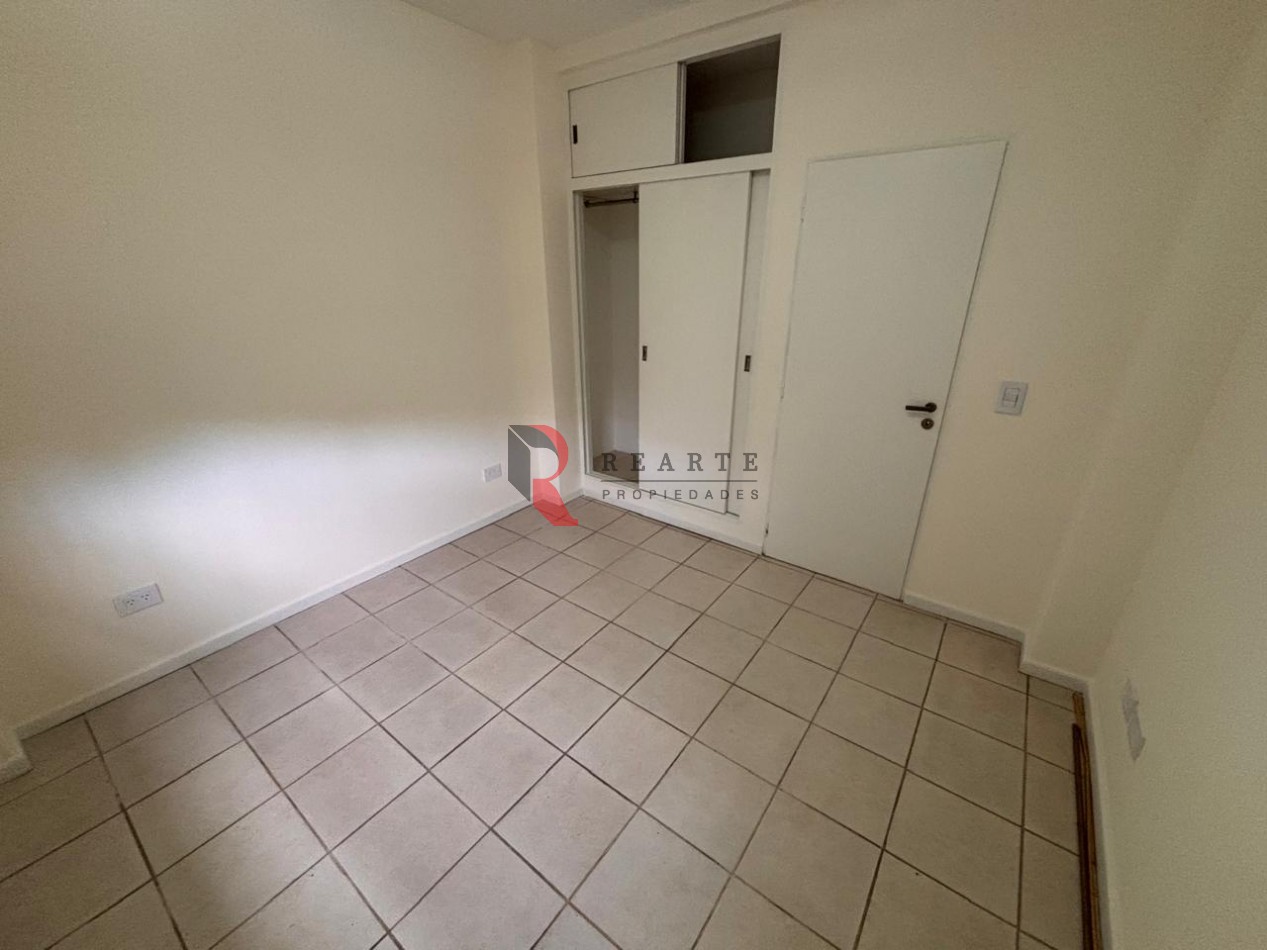 DOS AMBIENTES EN PLANTA BAJA EN VENTA 